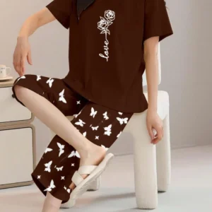 Brown flower Print t shirt and butterfly print trouser